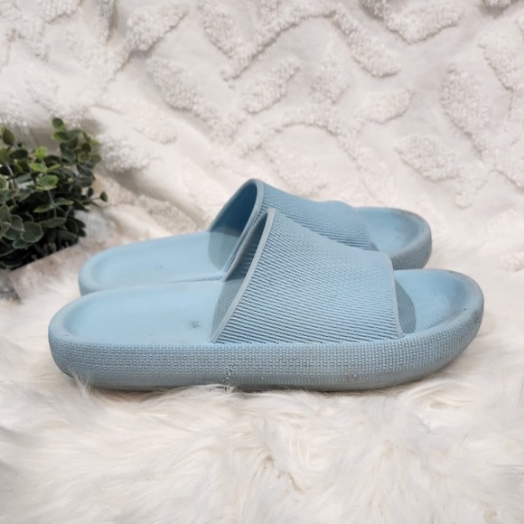 Slides - Picture 2 of 4